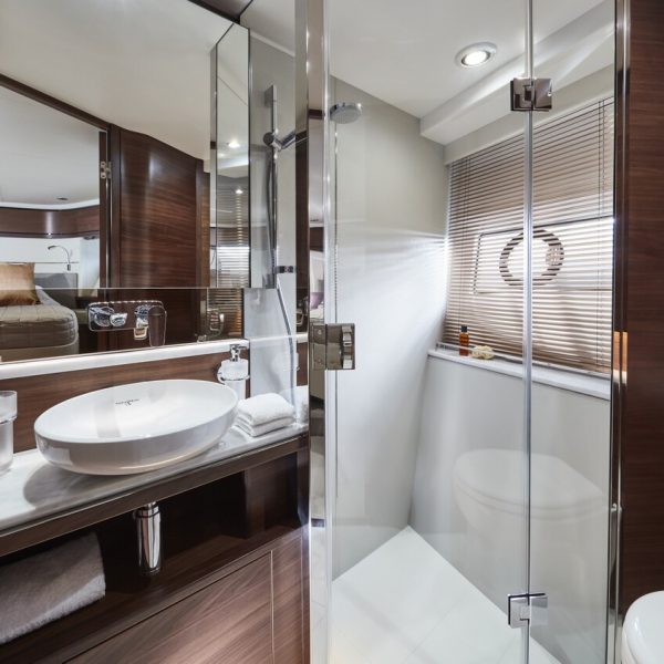 f70-interior-forward-cabin-bathroom
